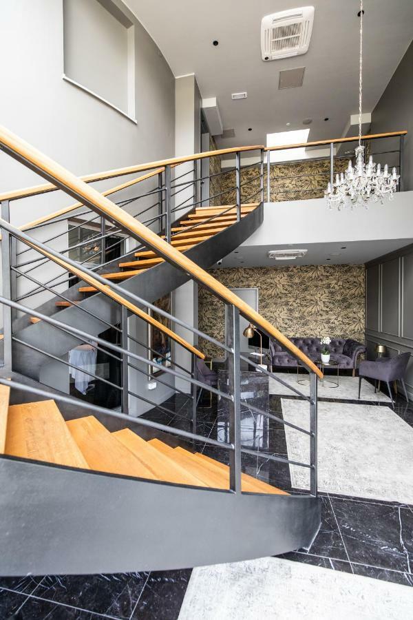 Dam Boutique Hotel & Restaurant Нова-Горица Экстерьер фото